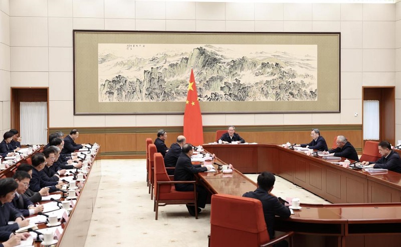 <a href="./xwzx/zhxw/202602/t20260209_750146.html">李强主持召开国务院第十次全体会议 讨论政府工作报告稿和“十五五”规划纲要草案稿</a>