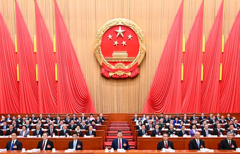 <a href="./xwzx/zhxw/202605/t20260518_764761.html">十四届全国人大四次会议在京开幕 习近平等在主席台就座</a>